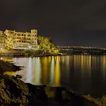 Miramar 4*