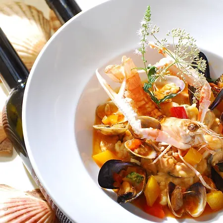 Miramar Опатия