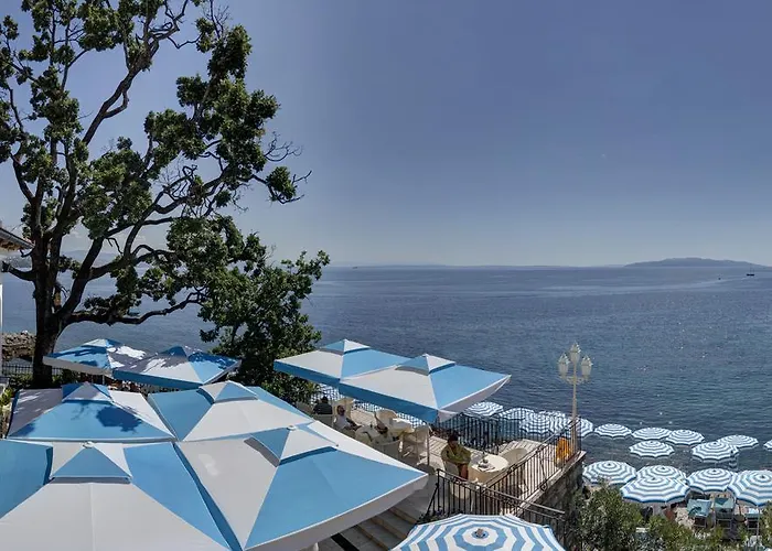 Miramar Οπατία