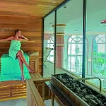 Miramar Hotel